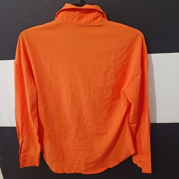Women Orange collared buttoned long sleeve shirt - Picture 6 of 9